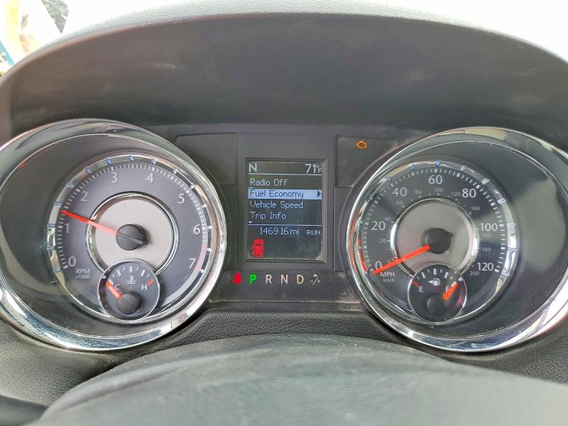 57336066 :رقم المزاد ، 2A4RR8DG4BR676151 vin ، 2011 Chrysler Town & Country مزاد بيع