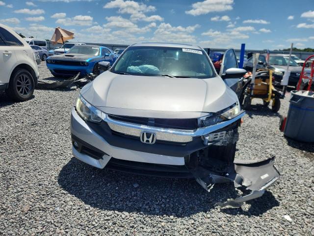 56425336 :رقم المزاد ، 19XFC1F30HE027601 vin ، 2017 Honda Civic مزاد بيع