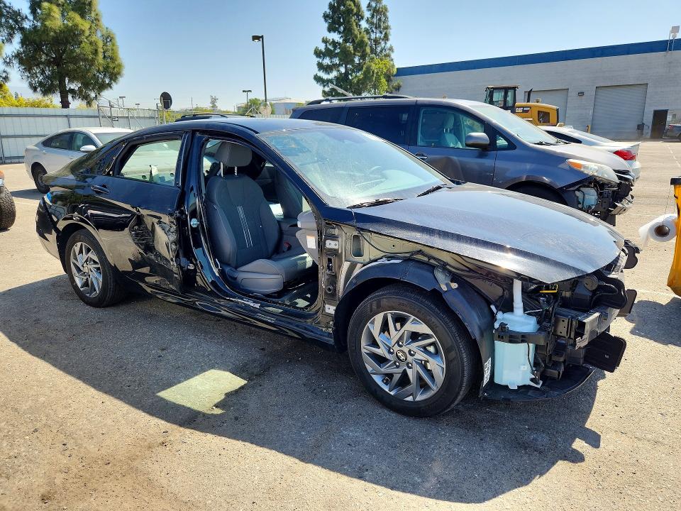 56086346 :رقم المزاد ، KMHLM4DJ6SU138810 vin ، 2025 Hyundai Elantra Hybrid مزاد بيع