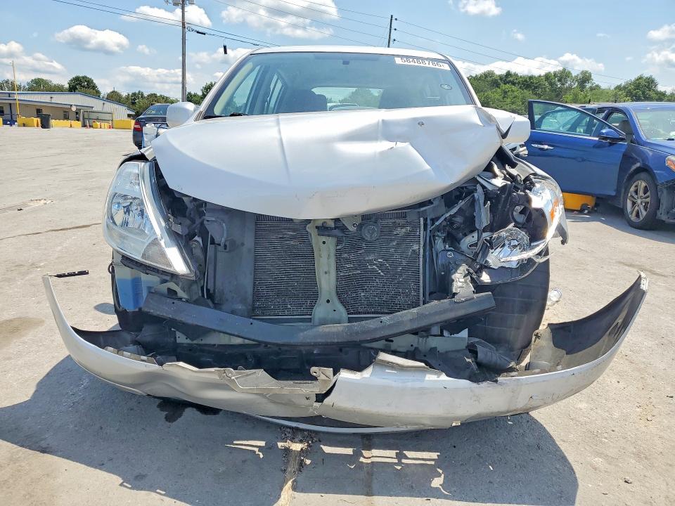 2011 Nissan Versa მანქანა იყიდება აუქციონზე, vin: 3N1BC1CP8BL363492, აუქციონის ნომერი: 58488786