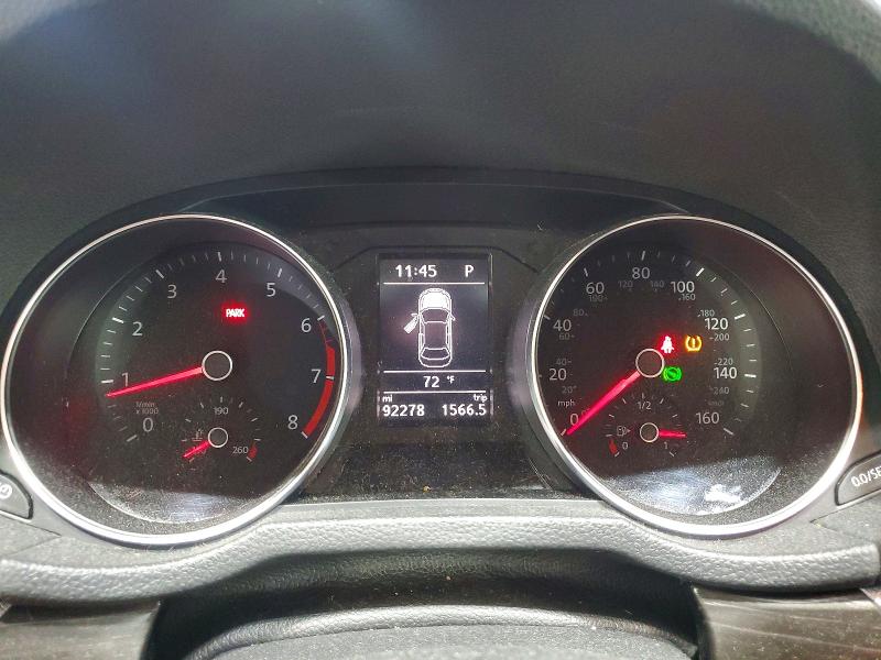 57163306 :رقم المزاد ، 1VWBT7A38HC040013 vin ، 2017 Volkswagen Passat مزاد بيع