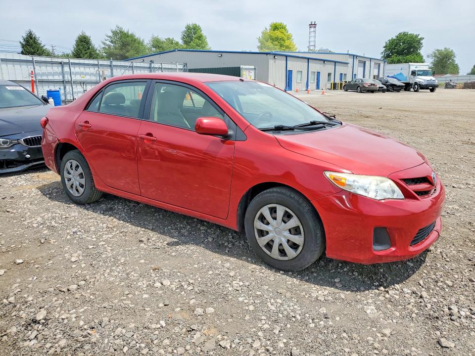 56595566 :رقم المزاد ، JTDBU4EE5B9155800 vin ، 2011 Toyota Corolla مزاد بيع