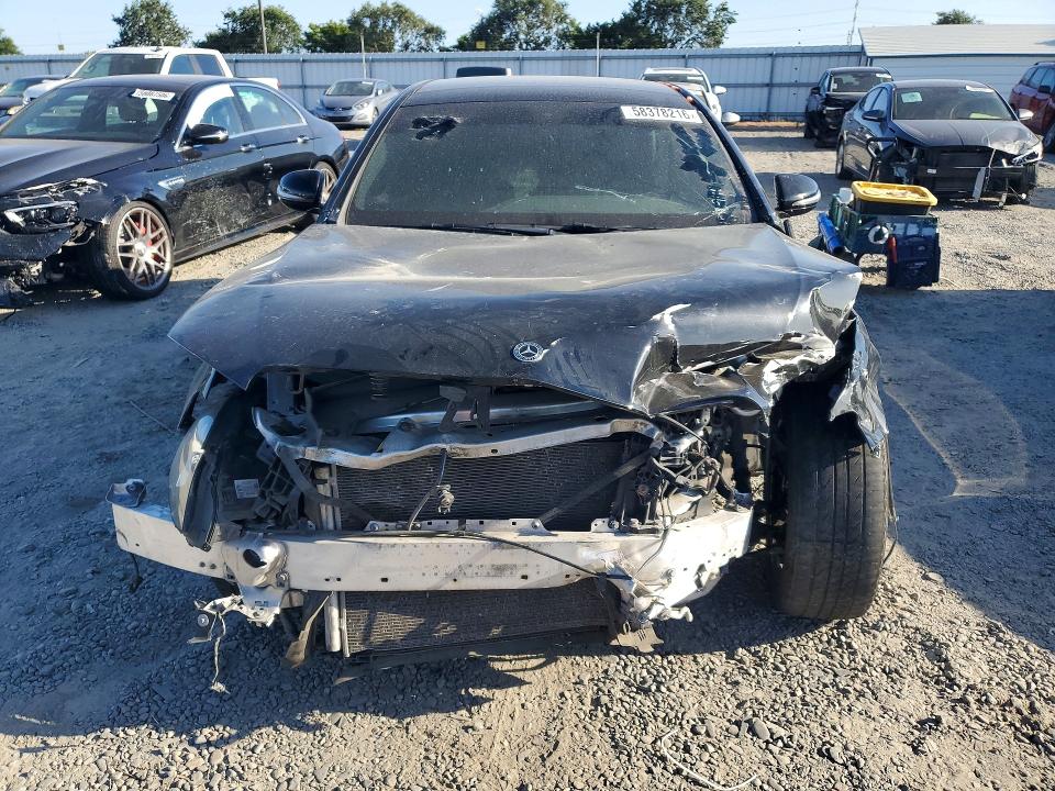 58378216 :رقم المزاد ، WDDZF4KB8JA403995 vin ، 2018 Mercedes-benz E مزاد بيع