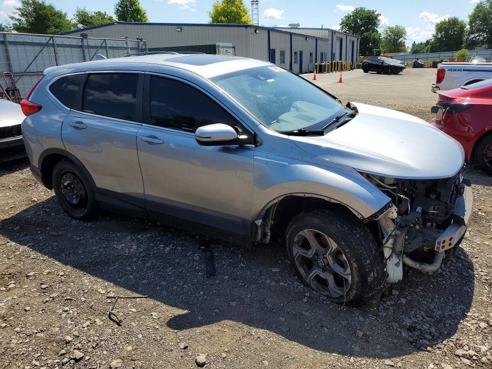 Продаж на аукціоні авто 2018 Honda Cr-v, vin: 7FARW2H54JE103933, номер лоту: 57485066