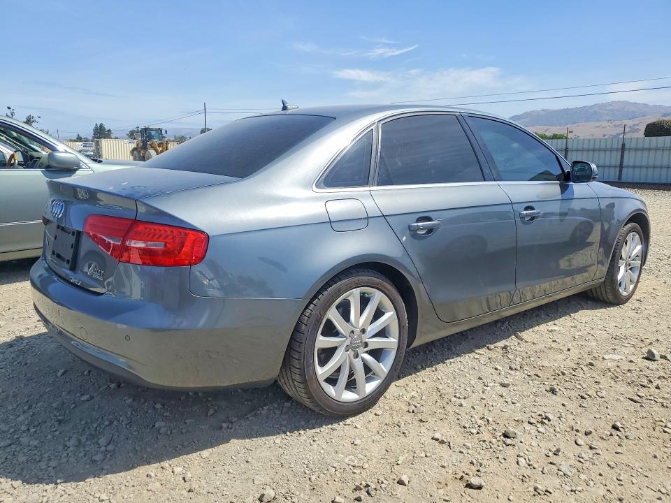 2013 Audi A4 მანქანა იყიდება აუქციონზე, vin: WAUFFAFL5DN031511, აუქციონის ნომერი: 56504736
