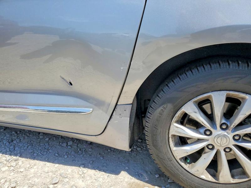 55627406 :رقم المزاد ، 2C4RC1EG7JR330347 vin ، 2018 Chrysler Pacifica مزاد بيع