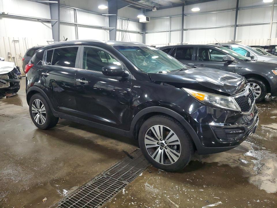 2016 Kia Sportage მანქანა იყიდება აუქციონზე, vin: KNDPCCAC1G7816877, აუქციონის ნომერი: 56183156