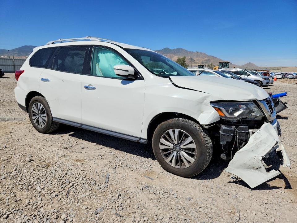 Продаж на аукціоні авто 2017 Nissan Pathfinder, vin: 5N1DR2MM4HC613776, номер лоту: 58928006