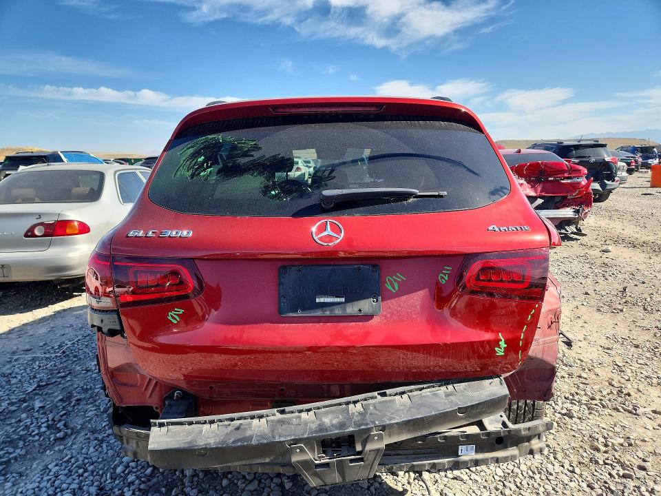 56267846 :رقم المزاد ، W1N0G8EBXLF859515 vin ، 2020 Mercedes-benz Glc مزاد بيع