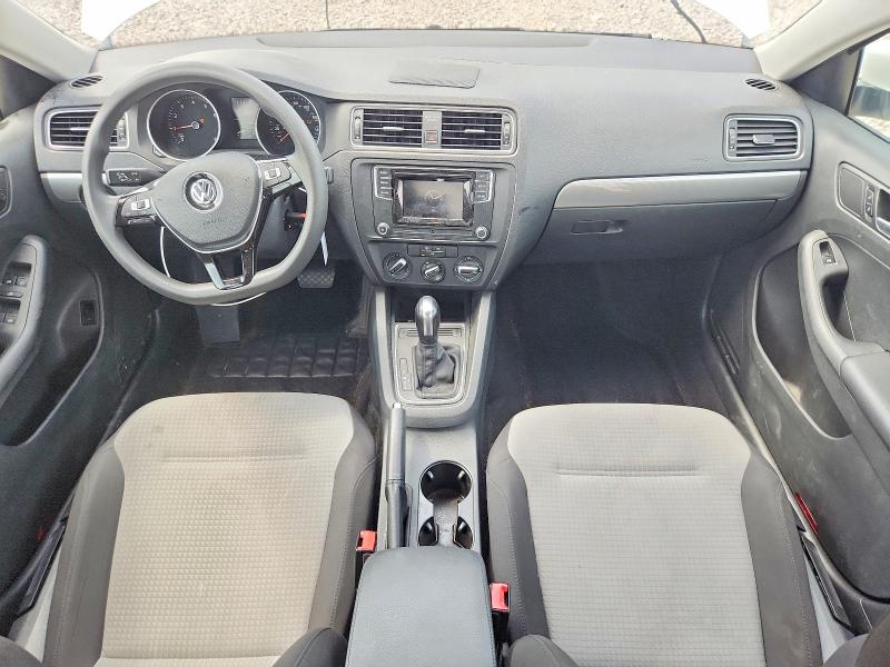 59125916 :رقم المزاد ، 3VW2B7AJ3JM227651 vin ، 2018 Volkswagen Jetta مزاد بيع
