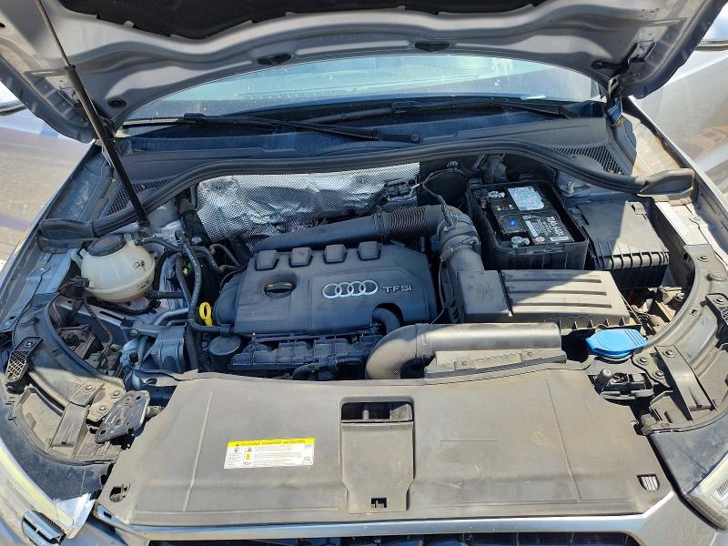Продаж на аукціоні авто 2018 Audi Q3, vin: WA1JCCFS8JR030148, номер лоту: 57855086