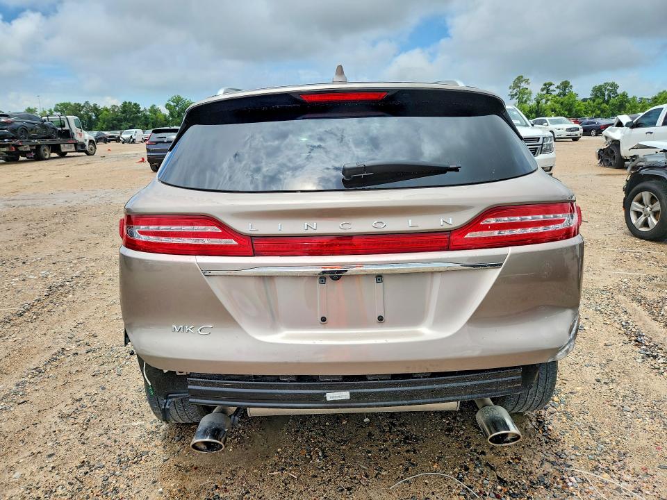 Продажа на аукционе авто 2019 Lincoln Mkc, vin: 5LMCJ1C90KUL16884, номер лота: 56291076