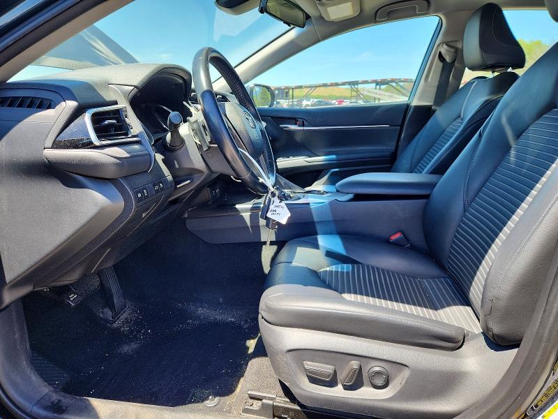 2018 Toyota Camry მანქანა იყიდება აუქციონზე, vin: 4T1B11HK0JU528581, აუქციონის ნომერი: 57715636