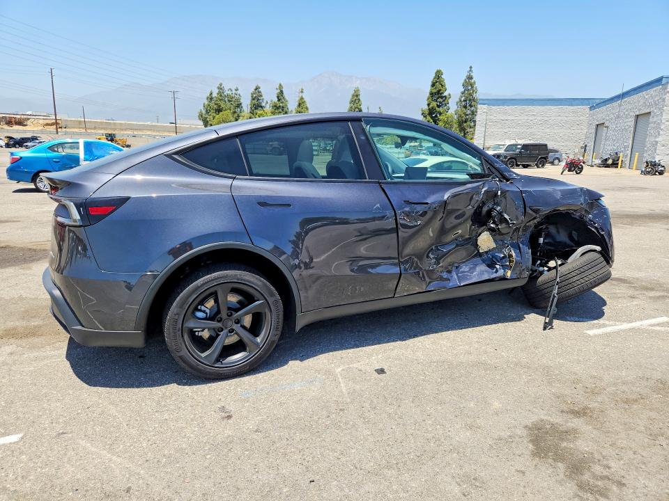 2026 Tesla Model Y მანქანა იყიდება აუქციონზე, vin: 7SAYGDEE1TF361501, აუქციონის ნომერი: 56818596
