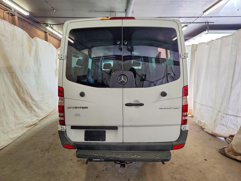 58245576 :رقم المزاد ، 8BRPE7DD4GE123933 vin ، 2016 Mercedes-benz Sprinter مزاد بيع