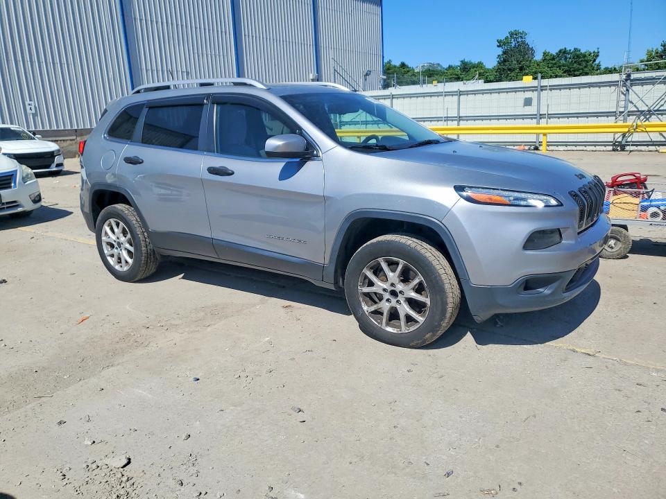 55395226 :رقم المزاد ، 1C4PJLCBXGW208288 vin ، 2016 Jeep Cherokee مزاد بيع