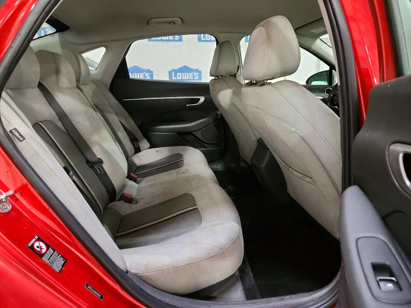 56819006 :رقم المزاد ، 5NPEG4JA1MH113884 vin ، 2021 Hyundai Sonata مزاد بيع