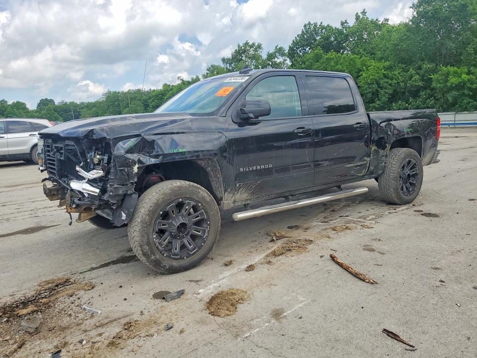 56344736 :رقم المزاد ، 3GCPCREC4JG574191 vin ، 2018 Chevrolet Silverado مزاد بيع