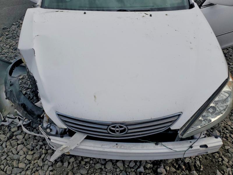 56613876 :رقم المزاد ، JTDBF30K250163198 vin ، 2005 Toyota Camry مزاد بيع