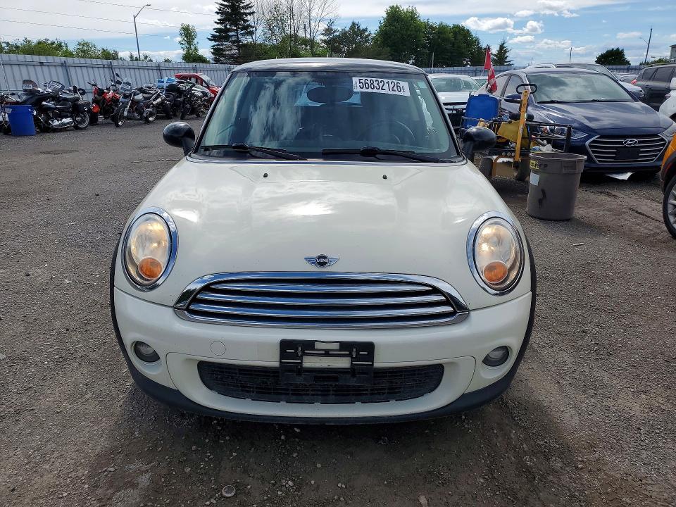 Продажа на аукционе авто 2011 Mini Cooper, vin: WMWSU3C57BT252753, номер лота: 56832126
