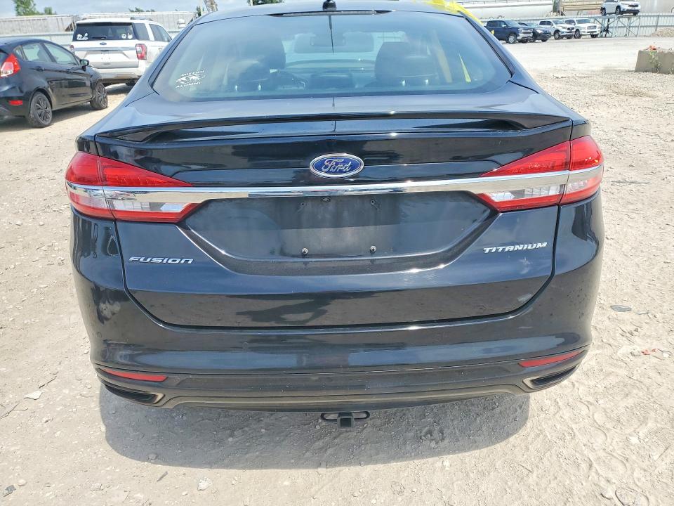 56333976 :رقم المزاد ، 3FA6P0K92HR124578 vin ، 2017 Ford Fusion مزاد بيع