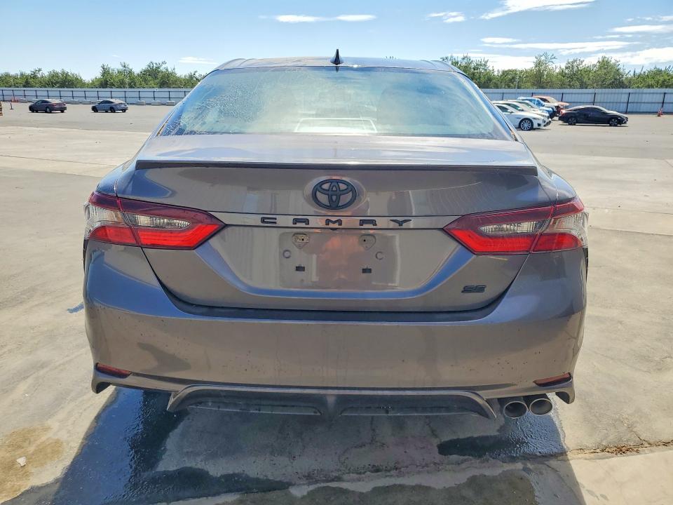 2023 Toyota Camry მანქანა იყიდება აუქციონზე, vin: 4T1G11AK7PU811326, აუქციონის ნომერი: 58777426