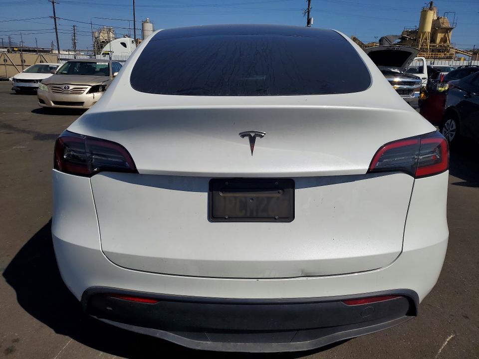 Продажа на аукционе авто 2024 Tesla Model Y, vin: 7SAYGDED9RF197687, номер лота: 56369146