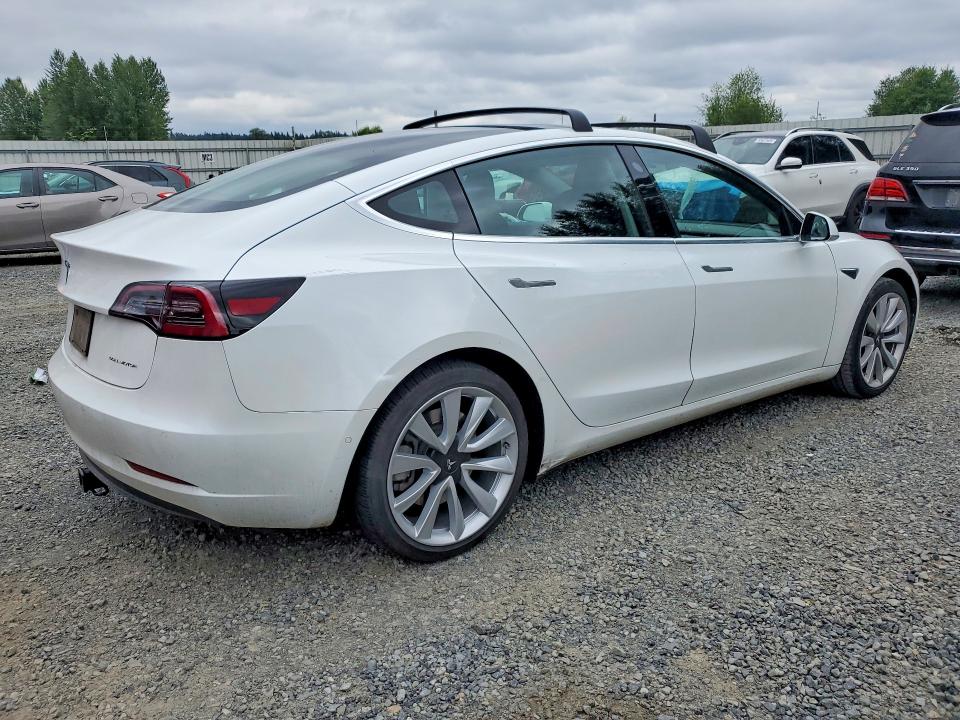 Продаж на аукціоні авто 2020 Tesla Model 3, vin: 5YJ3E1EB1LF621428, номер лоту: 85610695