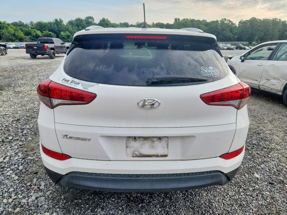 56586036 :رقم المزاد ، KM8J33A43GU255125 vin ، 2016 Hyundai Tucson مزاد بيع
