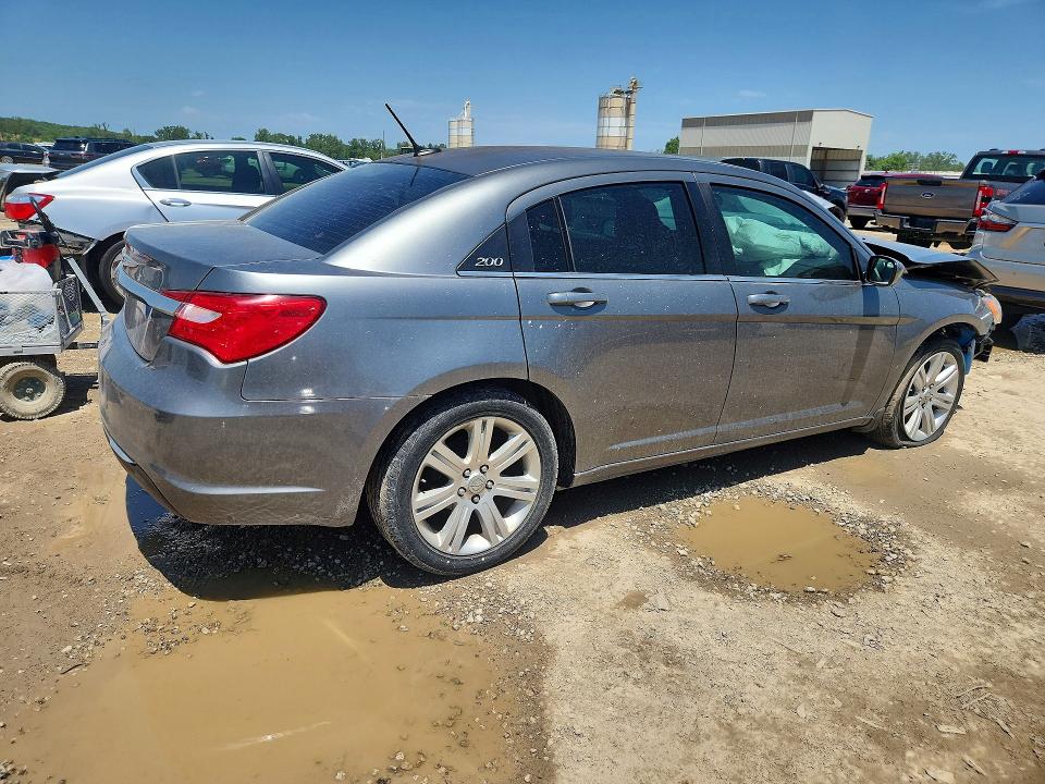 2013 Chrysler Sebring მანქანა იყიდება აუქციონზე, vin: 1C3CCBAB4DN761952, აუქციონის ნომერი: 55798276