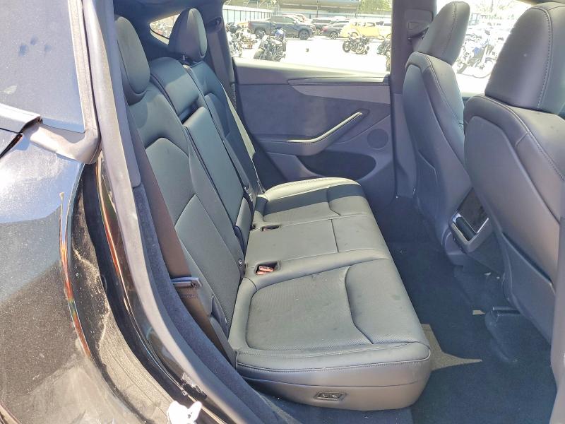58828986 :رقم المزاد ، 7SAYGDEDXTF589035 vin ، 2026 Tesla Model Y مزاد بيع