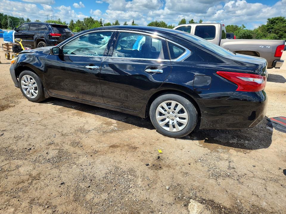 57718766 :رقم المزاد ، 1N4AL3AP8JC104489 vin ، 2018 Nissan Altima مزاد بيع