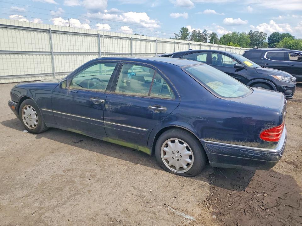 58301266 :رقم المزاد ، WDBJF25F3WA581880 vin ، 1998 Mercedes-benz E مزاد بيع