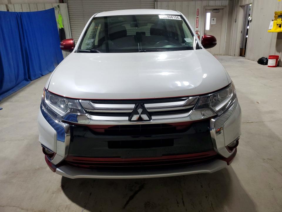 Продажа на аукционе авто 2018 Mitsubishi Outlander, vin: JA4AD3A34JZ032251, номер лота: 58908156