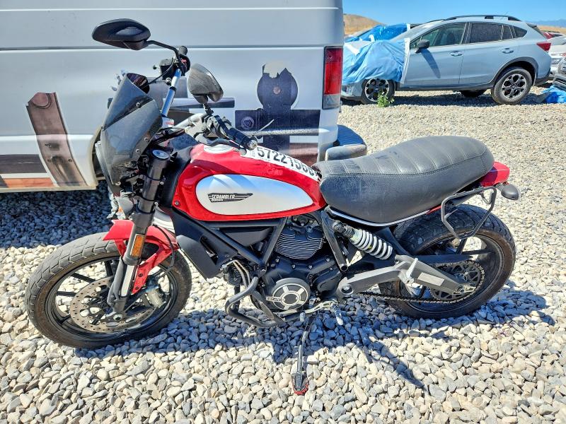57221566 :رقم المزاد ، ML015ANM4JT013969 vin ، 2018 Ducati Scrambler مزاد بيع