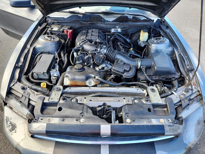 57084696 :رقم المزاد ، 1ZVBP8AMXD5252722 vin ، 2013 Ford Mustang مزاد بيع