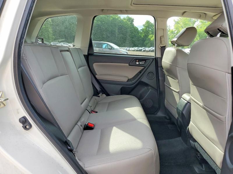Продажа на аукционе авто 2018 Subaru Forester, vin: JF2SJARCXJH502236, номер лота: 57327836