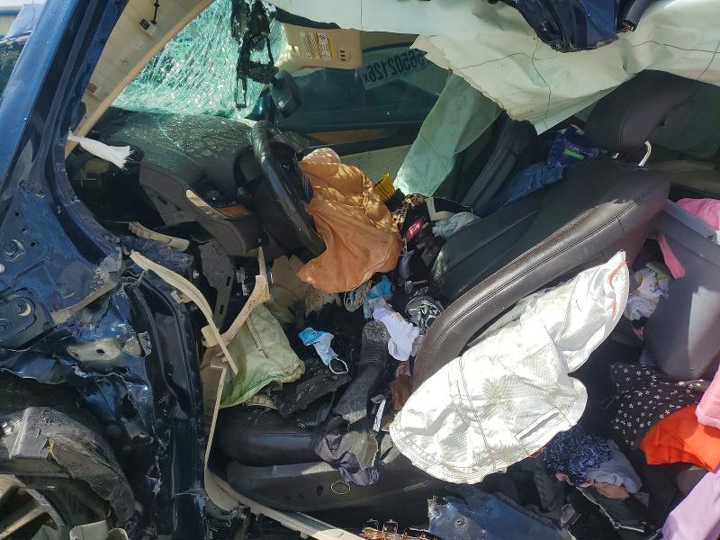56502126 :رقم المزاد ، 5LMCJ1A94FUJ00920 vin ، 2015 Lincoln Mkc مزاد بيع