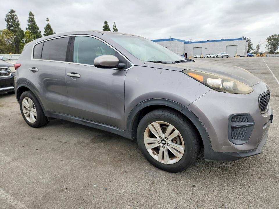 2017 Kia Sportage მანქანა იყიდება აუქციონზე, vin: KNDPM3AC0H7148066, აუქციონის ნომერი: 58962656