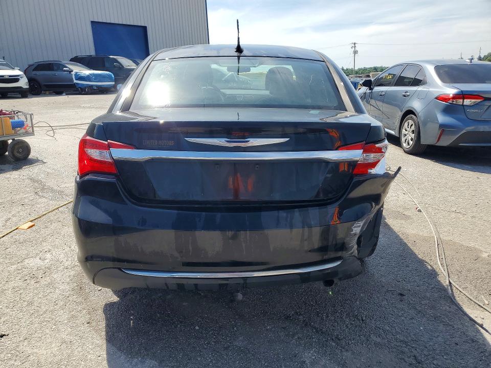 55902336 :رقم المزاد ، 1C3CCBBB5DN547177 vin ، 2013 Chrysler 200 مزاد بيع