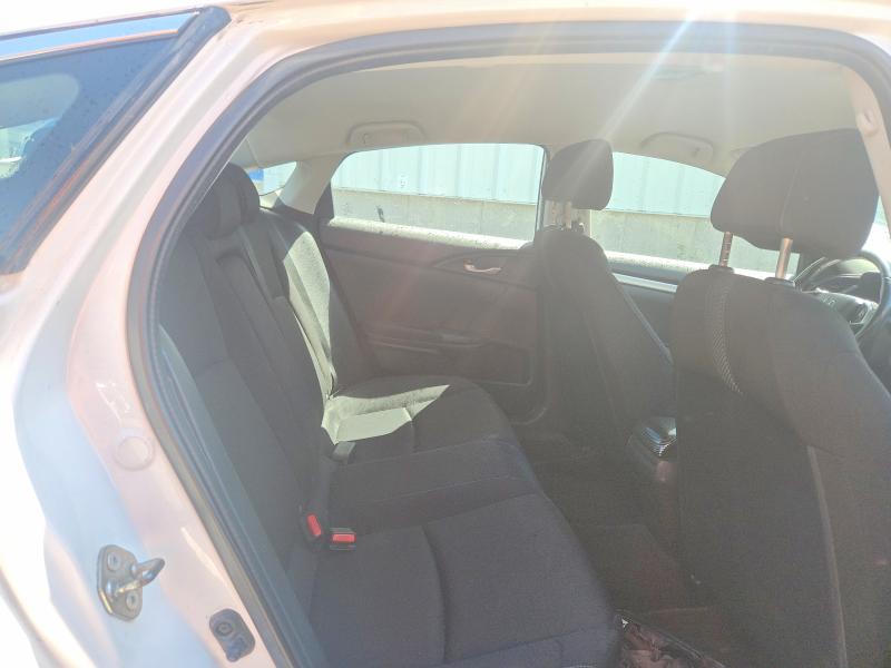 57672156 :رقم المزاد ، 2HGFC2F64JH029377 vin ، 2018 Honda Civic مزاد بيع