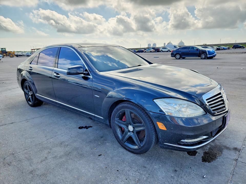 2012 Mercedes-benz S მანქანა იყიდება აუქციონზე, vin: WDDNG9EB1CA436313, აუქციონის ნომერი: 59257746