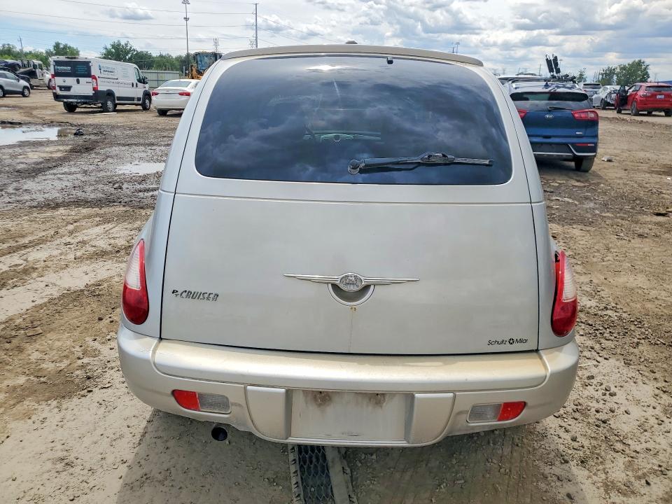 57644376 :رقم المزاد ، 3A4GY5F92AT144349 vin ، 2010 Chrysler Pt Cruiser مزاد بيع
