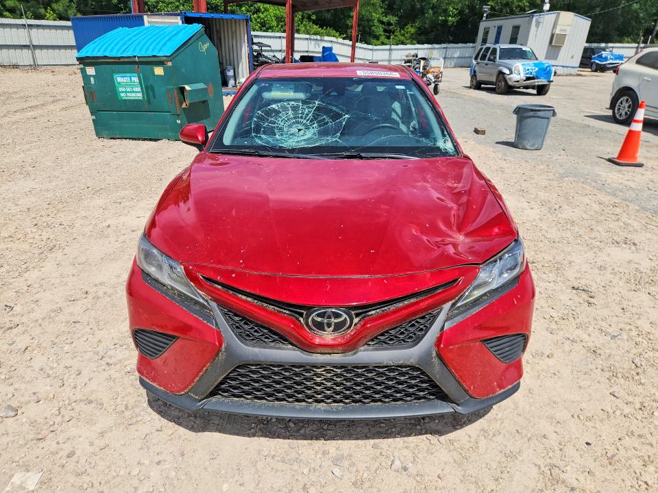 2019 Toyota Camry მანქანა იყიდება აუქციონზე, vin: 4T1B11HK9KU197985, აუქციონის ნომერი: 55850366
