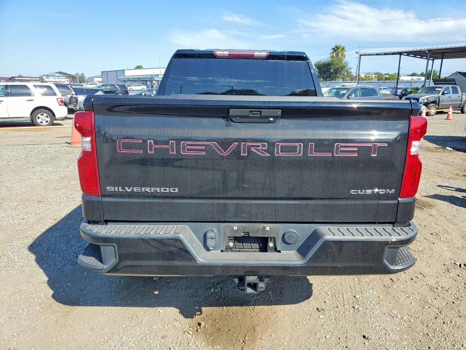 2021 Chevrolet Silverado მანქანა იყიდება აუქციონზე, vin: 1GCRWBEK2MZ306002, აუქციონის ნომერი: 57368956