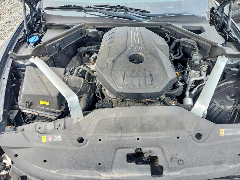 Продаж на аукціоні авто 2018 Kia Stinger, vin: KNAE25LA1J6028323, номер лоту: 58690986