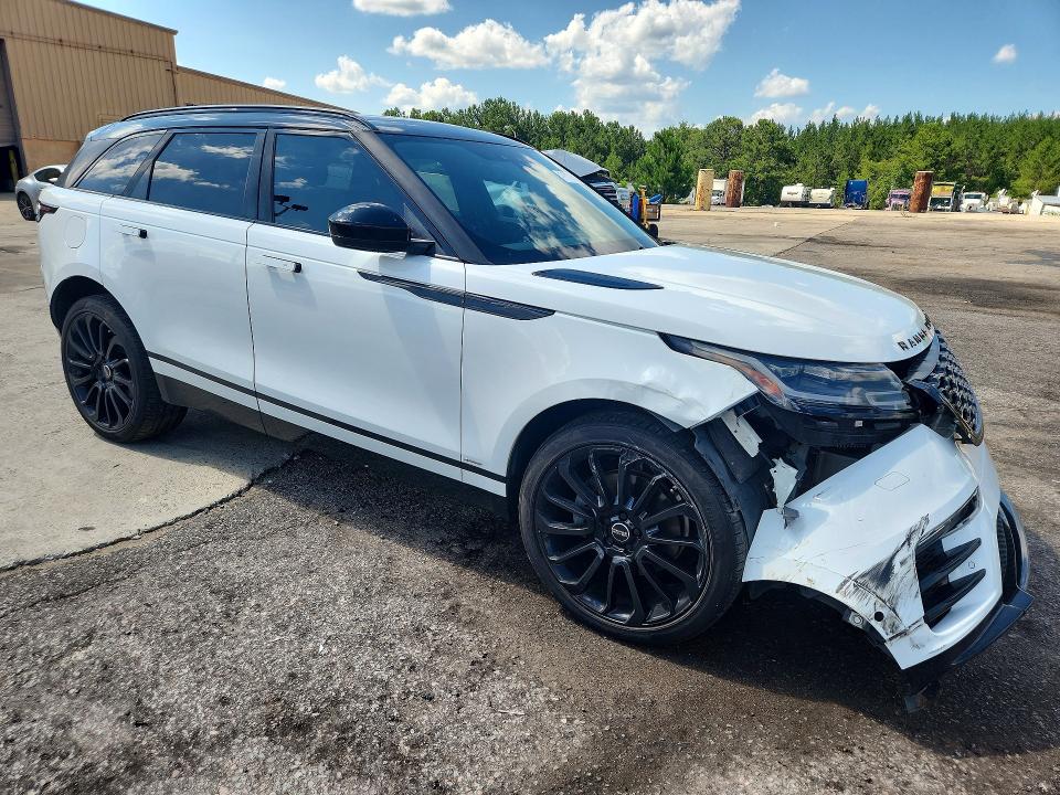 2018 Land Rover Range Rover Velar მანქანა იყიდება აუქციონზე, vin: SALYM2RV3JA753088, აუქციონის ნომერი: 58797126