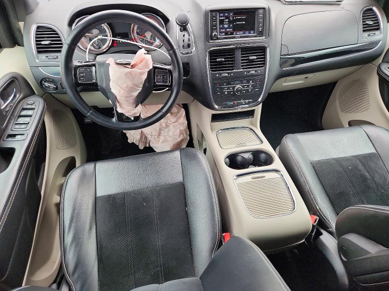 56397606 :رقم المزاد ، 2C4RDGCG3JR177565 vin ، 2018 Dodge Grand Caravan مزاد بيع