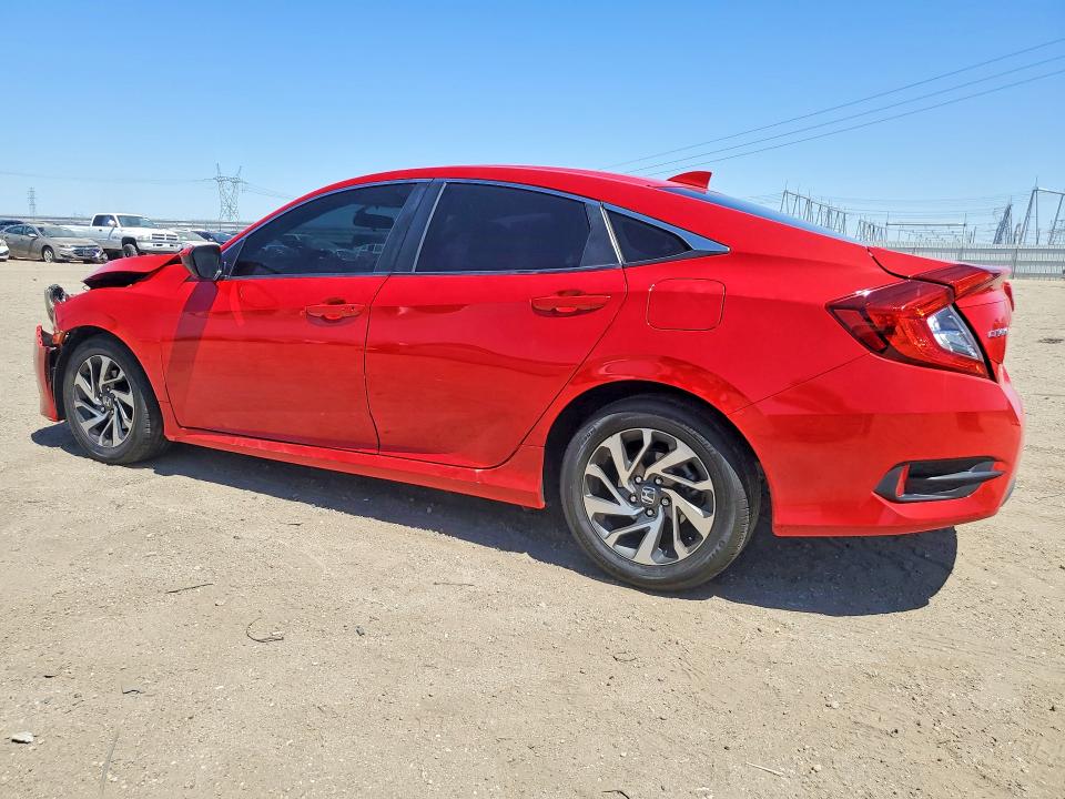56348366 :رقم المزاد ، 2HGFC2F7XJH529777 vin ، 2018 Honda Civic مزاد بيع