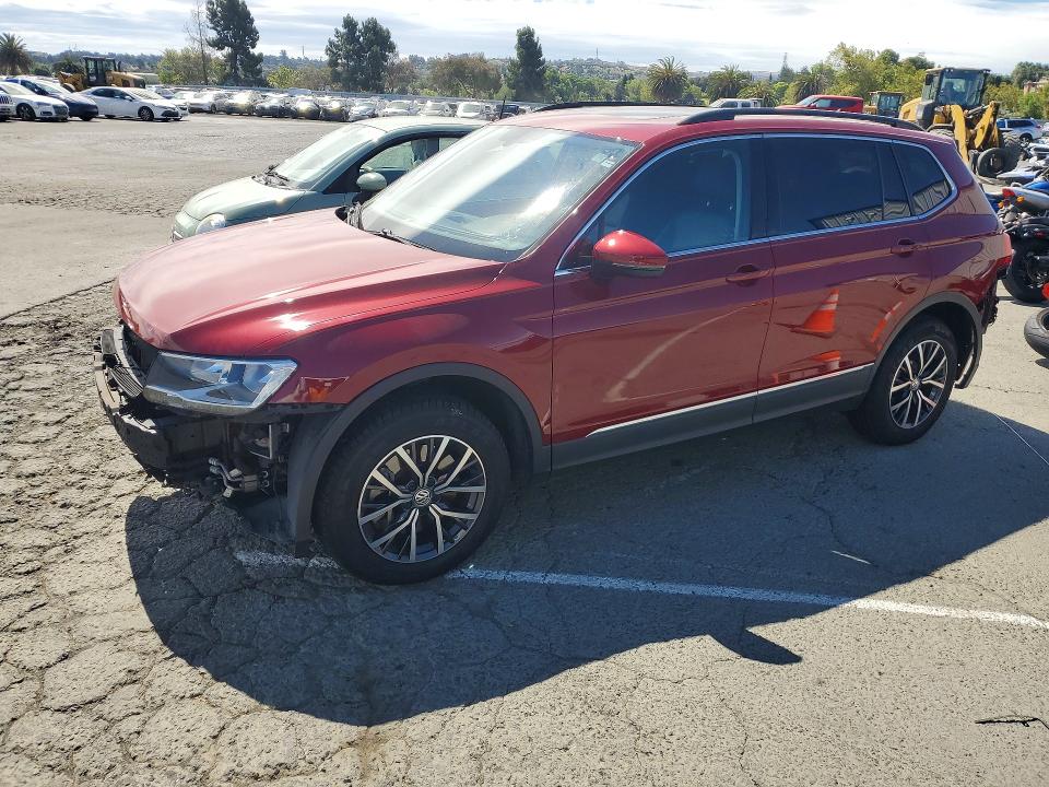 59160386 :رقم المزاد ، 3VV3B7AX5LM006634 vin ، 2020 Volkswagen Tiguan مزاد بيع